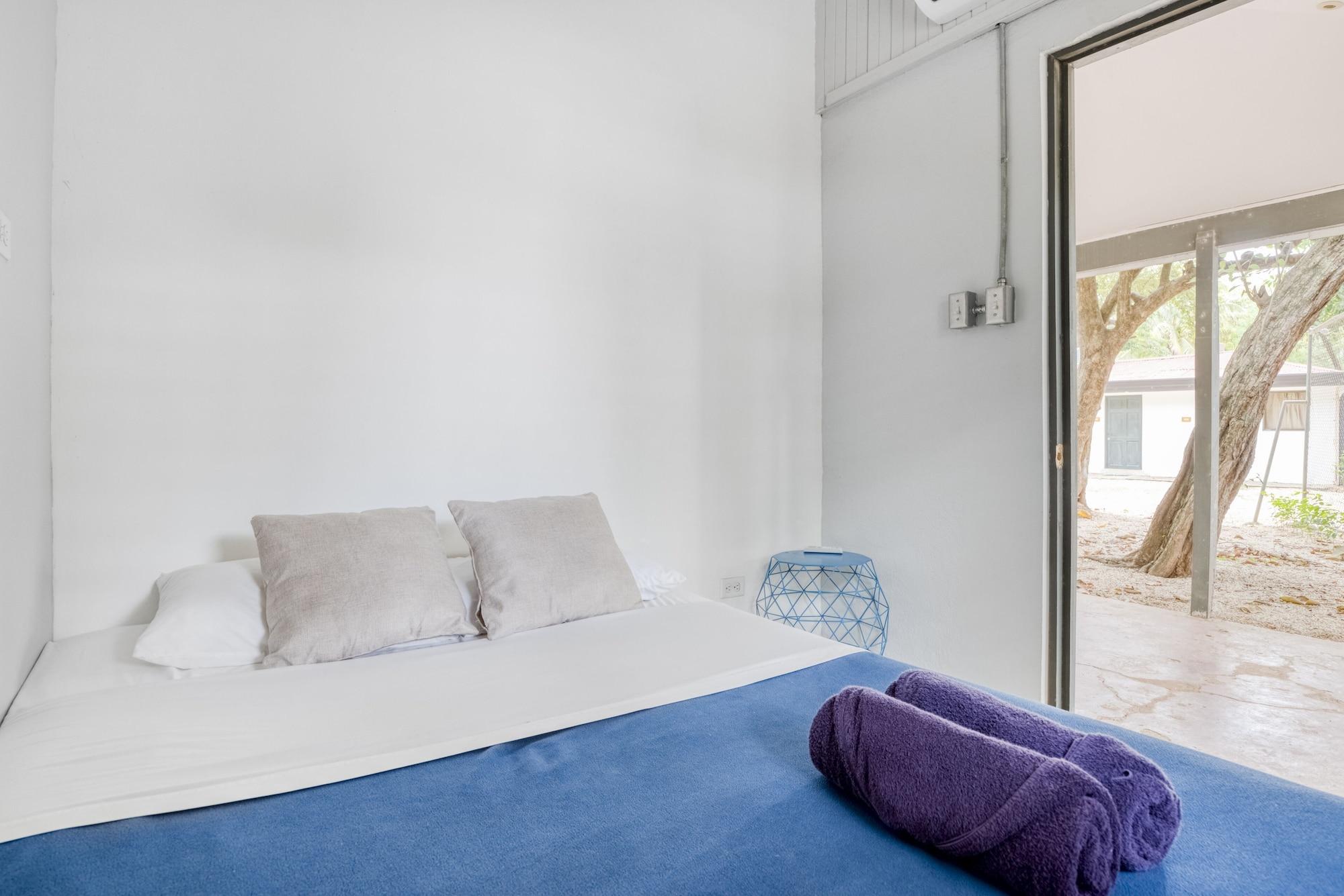 Slumber Party Tamarindo Hotel ภายนอก รูปภาพ