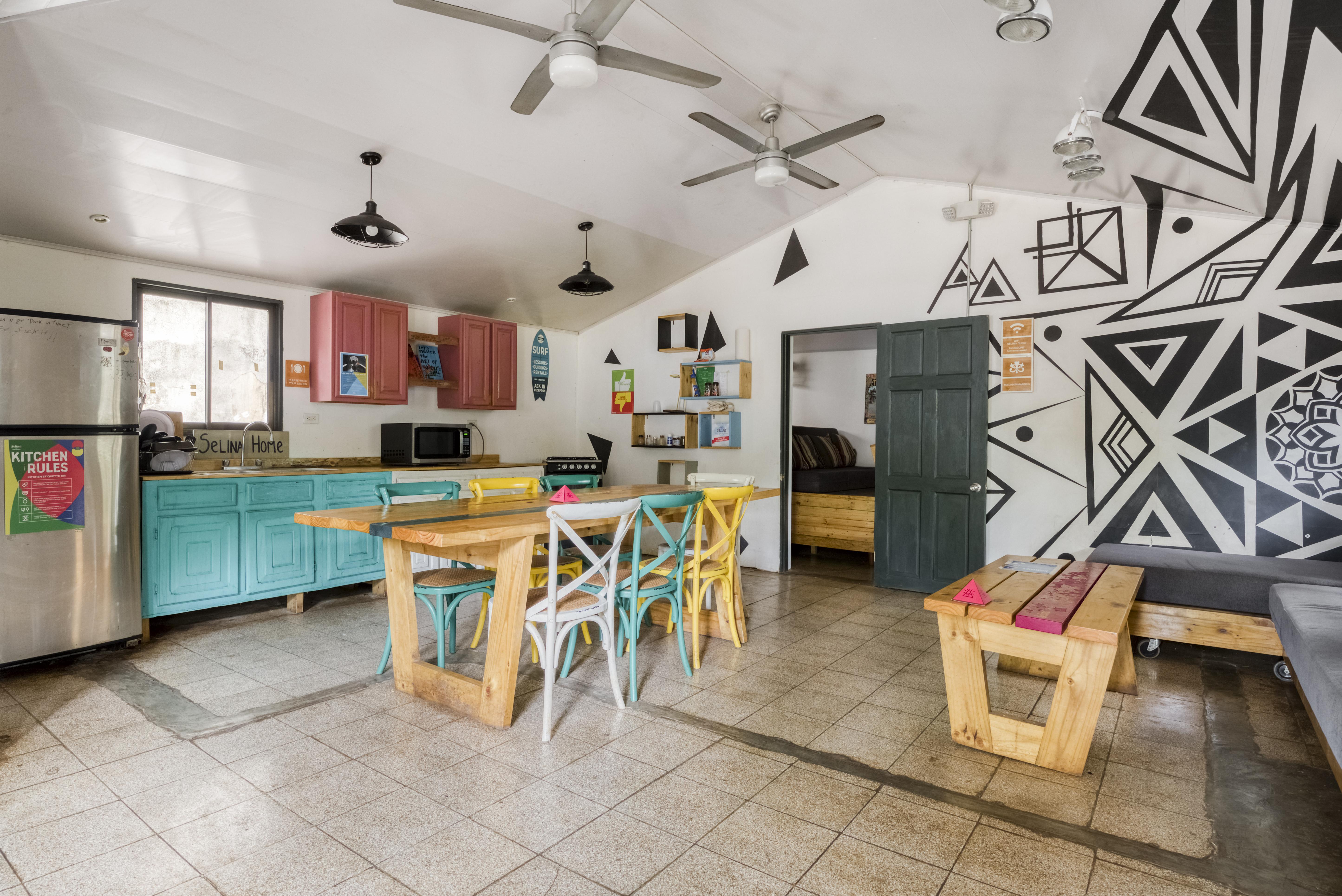 Slumber Party Tamarindo Hotel ภายนอก รูปภาพ