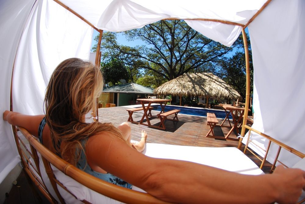 Slumber Party Tamarindo Hotel ภายนอก รูปภาพ